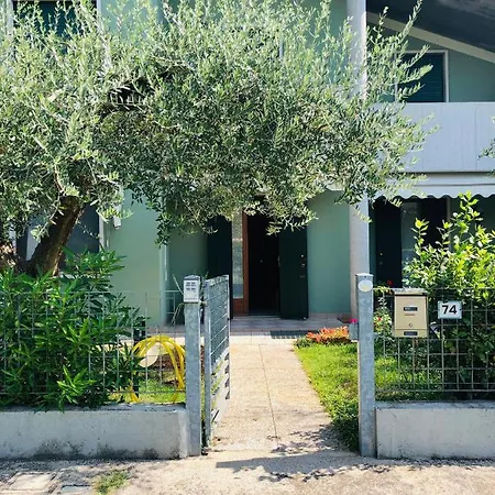 La Casa Sul Parco Apartment Valeggio sul Mincio Exterior photo